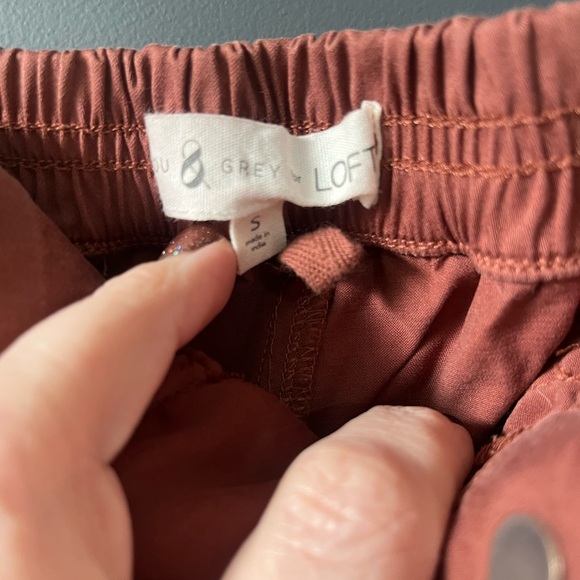 Lou & Grey loft pants - Picture 2 of 2